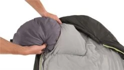 Outwell Oak Lux Sleeping Bag 17 Outwell Oak Lux Sleeping Bag -Vango Shop 230342 oak lux feature photo13