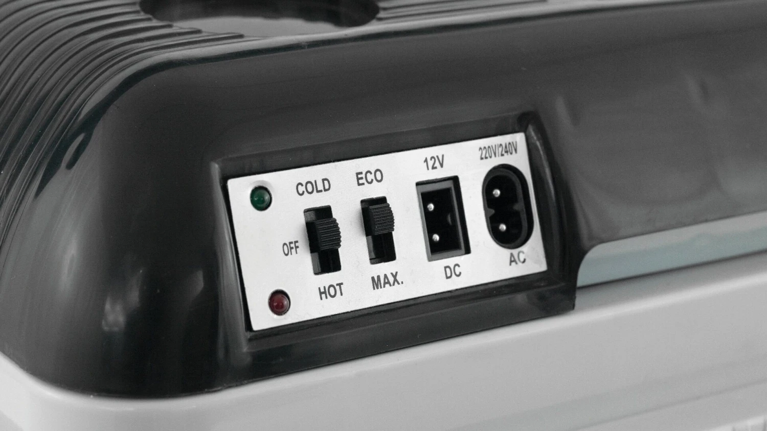 Easy Camp Chilly 12V230V Coolbox 24L 5 Easy Camp Chilly 12V230V Coolbox 24L - Image 5