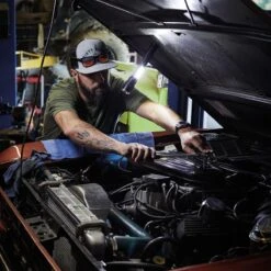 Nebo Franklin Slide 500 RC Torch 13 Nebo Franklin Slide 500 RC Torch -Vango Shop eneb0025 8 fullsize