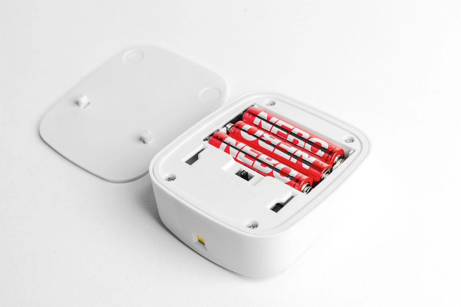 Nebo Motion Sensor Light Pack Of 3 2 Nebo Motion Sensor Light Pack Of 3 - Image 2