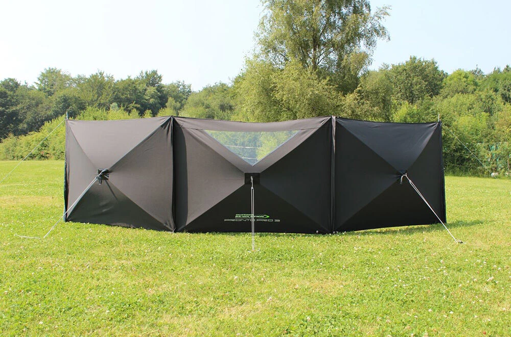 Outdoor Revolution Pronto Pro 3 Panel Windbreak (125 X 500cm) 1 Outdoor Revolution Pronto Pro 3 Panel Windbreak (125 X 500cm)